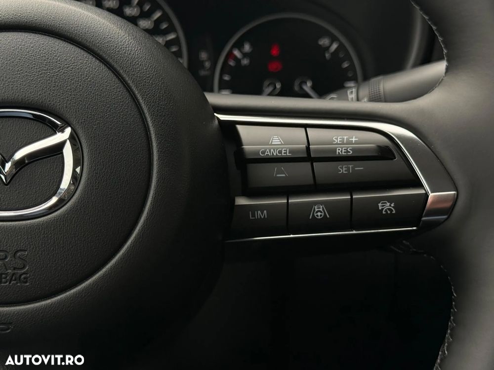 Mazda 3 e-SKYACTIV-X 186 M HYBRID Aut. CENTRE-LINE - 19