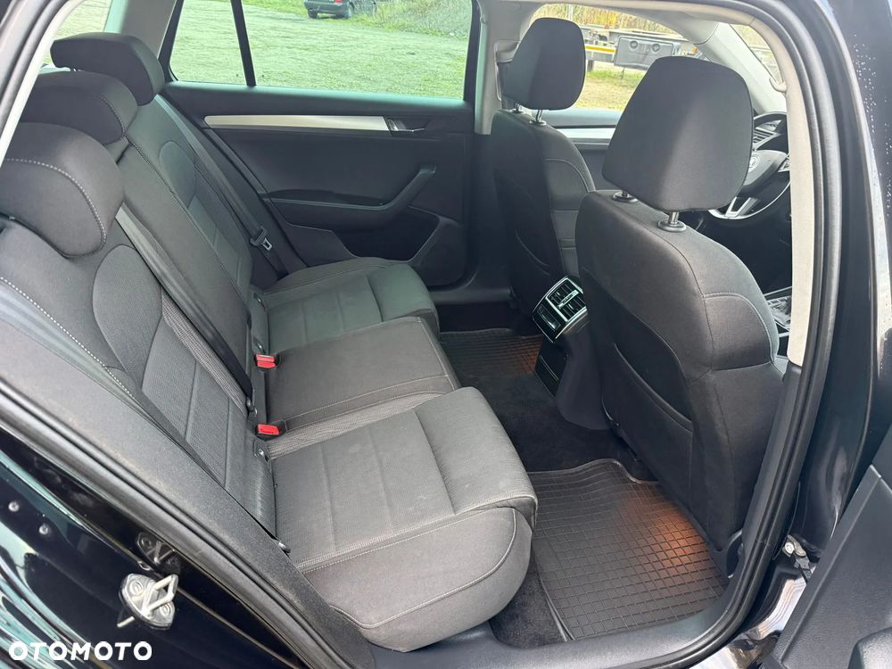 Skoda Superb 1.6 TDI Ambition - 20