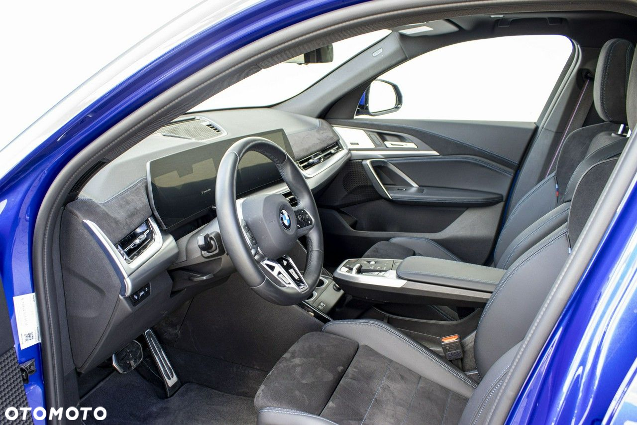 BMW X2 - 11
