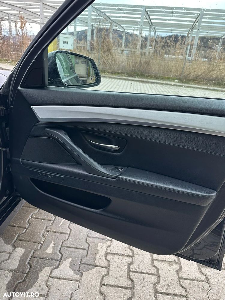 BMW Seria 5 520d xDrive Aut. Luxury Line - 12