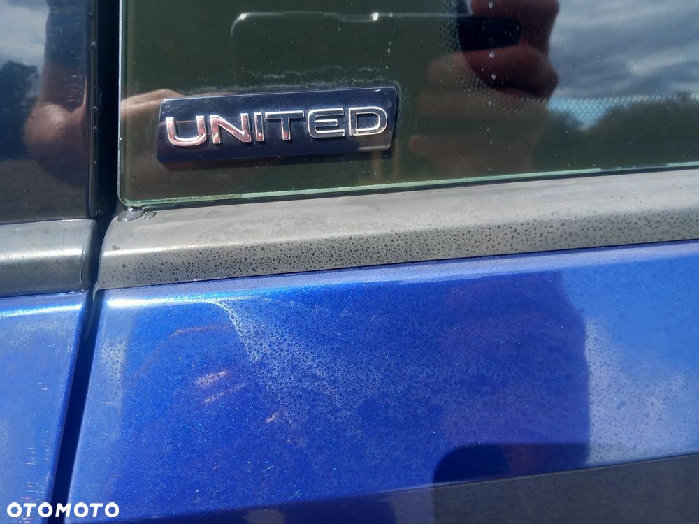 Volkswagen up! United - 7
