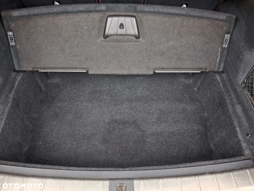 BMW X1 sDrive20d - 18