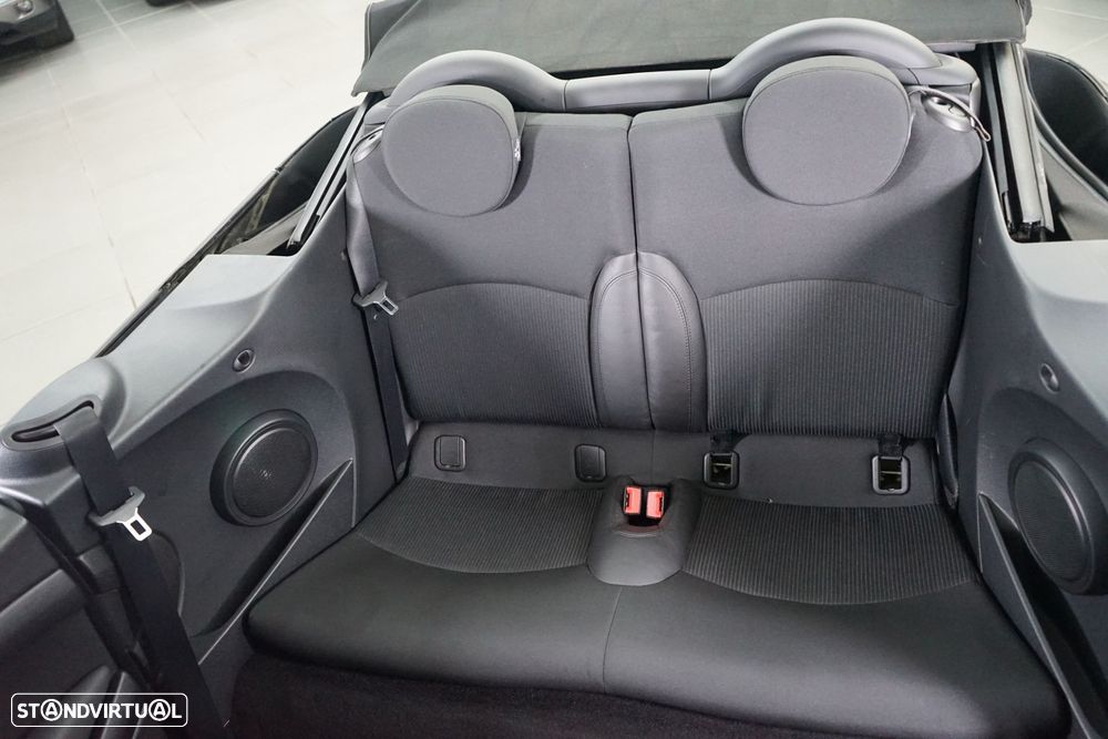 MINI Cabrio Cooper D - 29