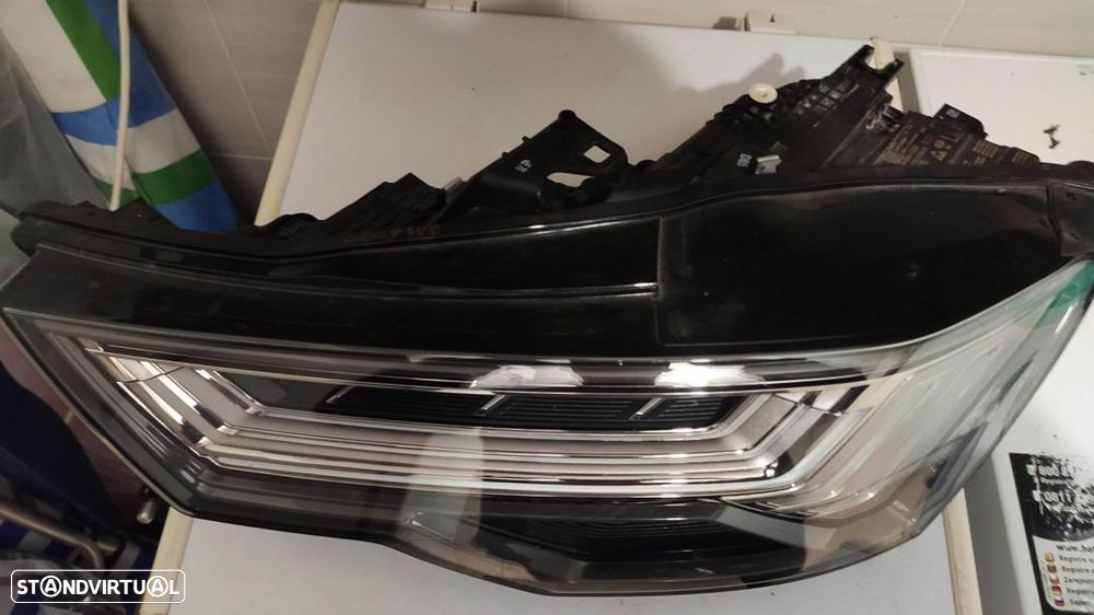 farol esquerdo Audi A6 4K full Led matrix - 4K0941035 - 4