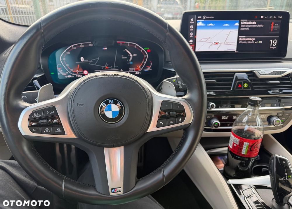 BMW Seria 5 540i xDrive mHEV - 6