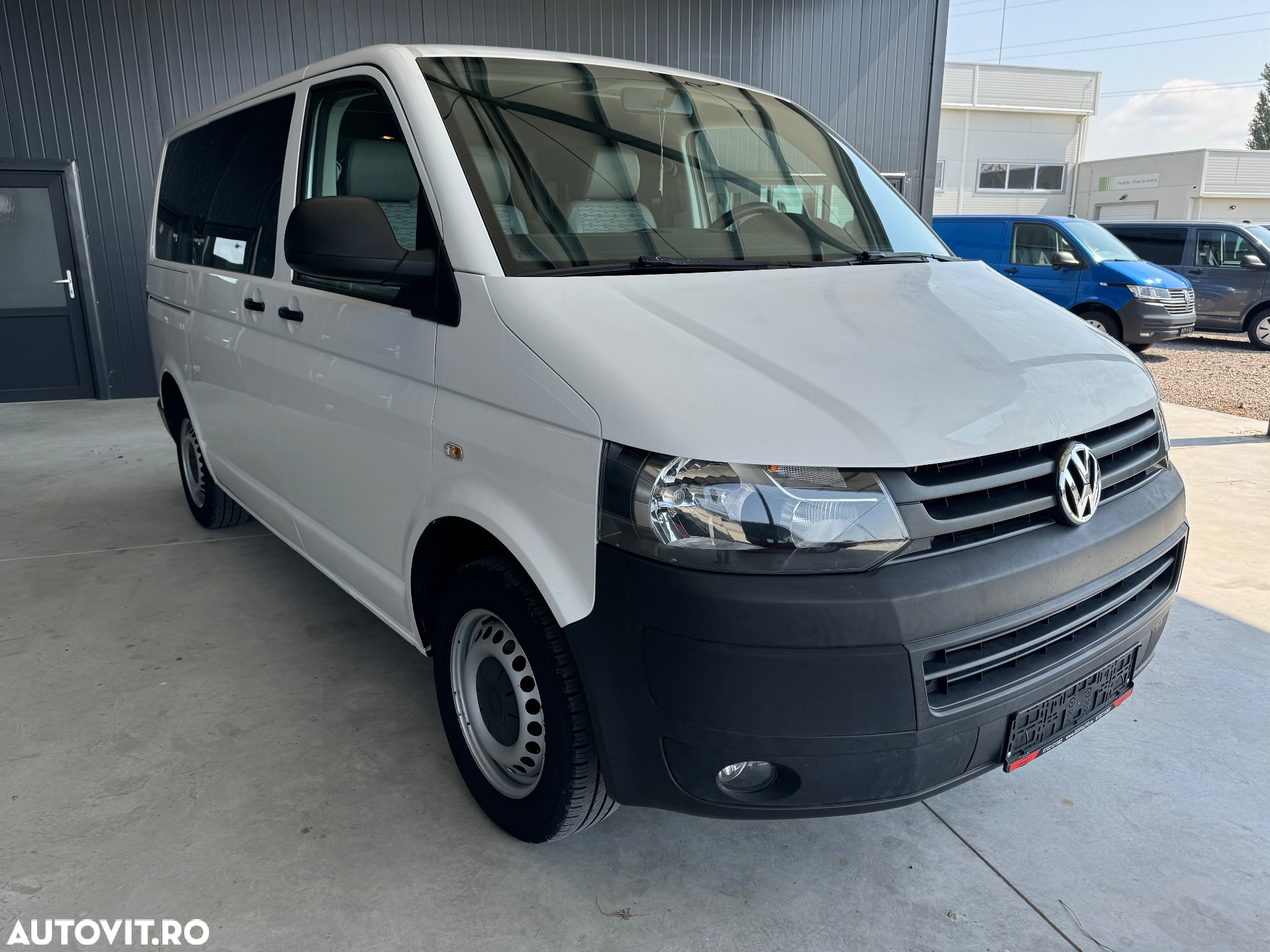 Volkswagen Transporter T5 7FD112/WF2/ZP1/1T3 - 2