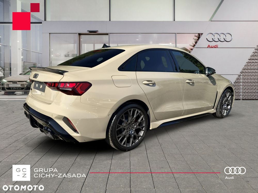 Audi RS3 Limousine TFSI Quattro S tronic - 6