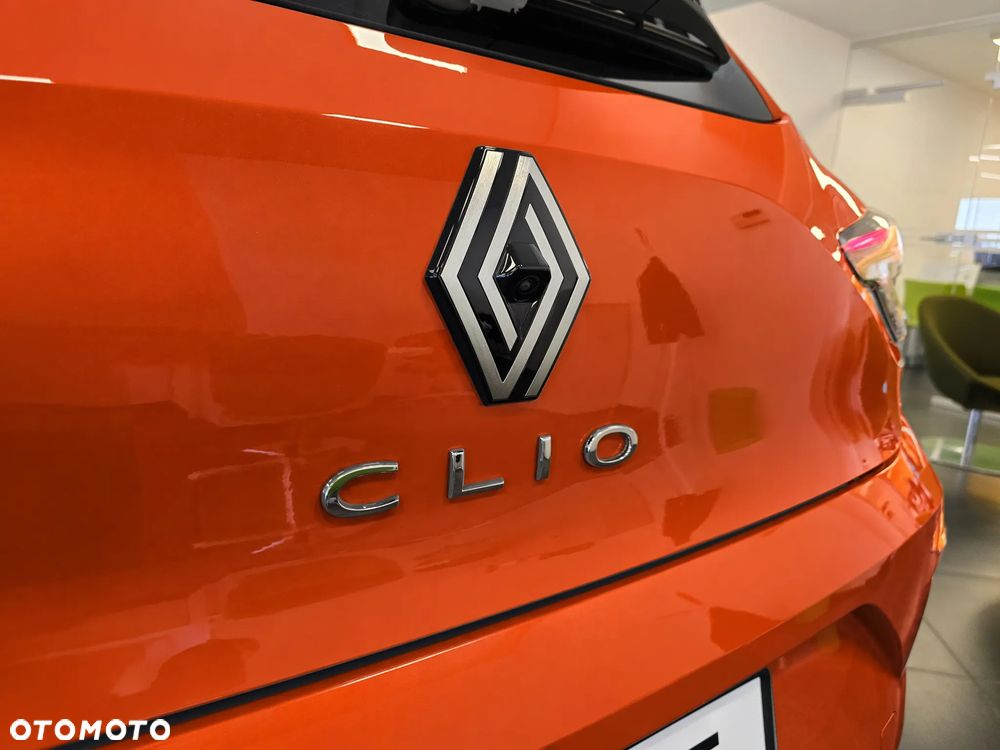 Renault Clio - 7