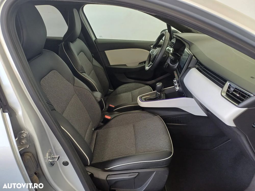 Renault Clio V 1.0 TCe 90 X-Tronic Techno - 24
