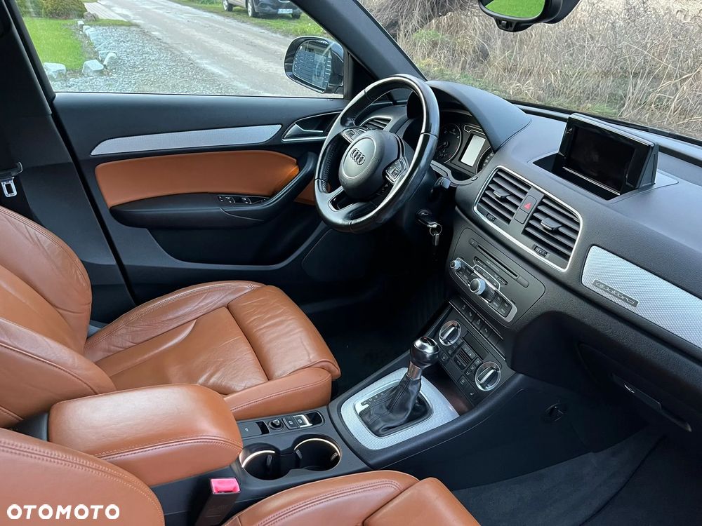 Audi Q3 2.0 TDI Quattro S tronic - 29