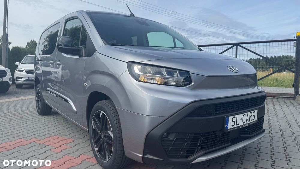Toyota Proace City Verso Long 1.5 D-4D Family - 2