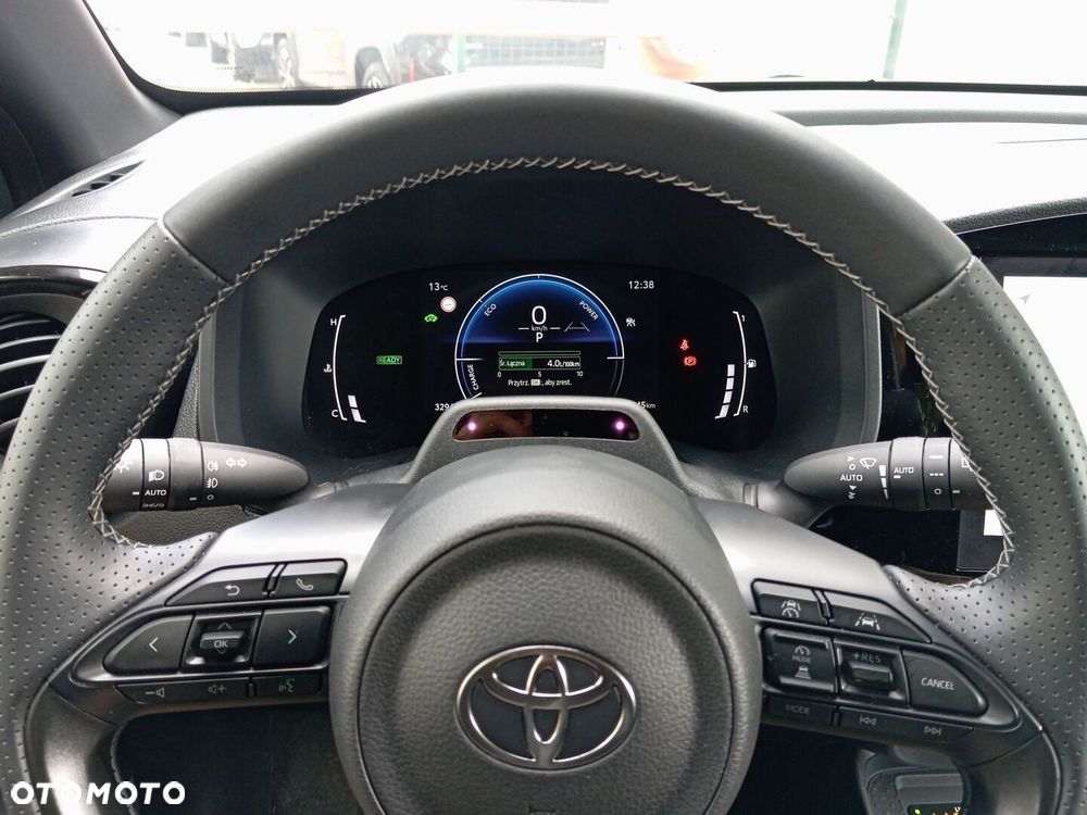 Toyota Aygo X Hybrid 1.5 Style e-CVT - 14