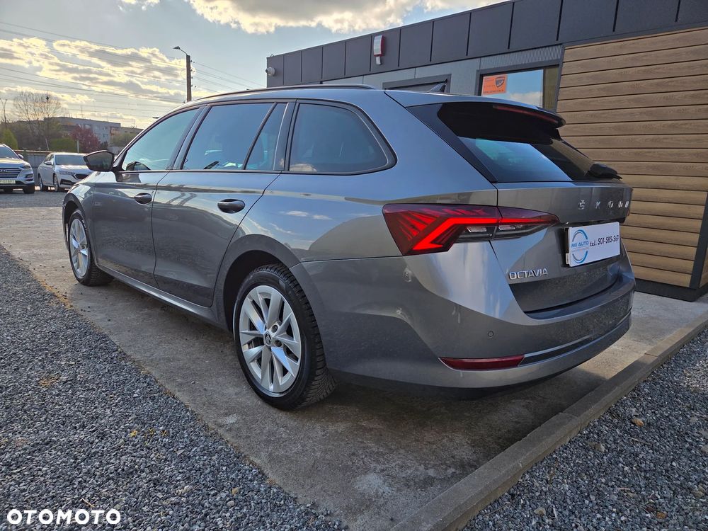 Skoda Octavia - 7