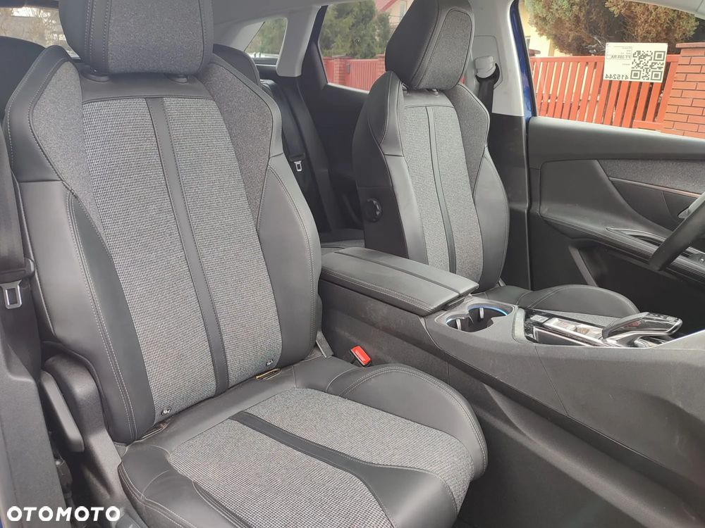 Peugeot 3008 BlueHDi 130 Stop & Start EAT8 Allure Pack - 33