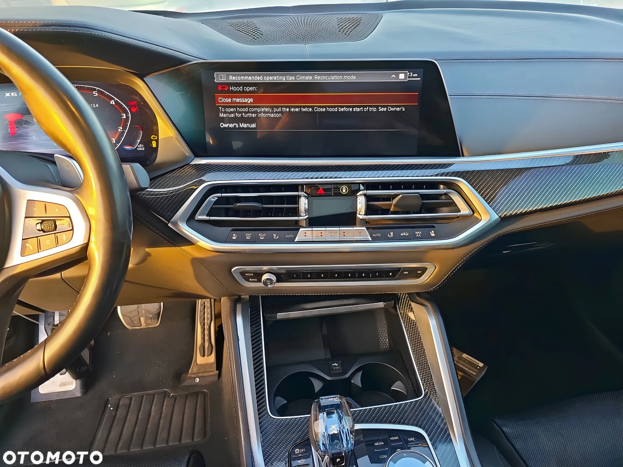 BMW X6 M50i - 10