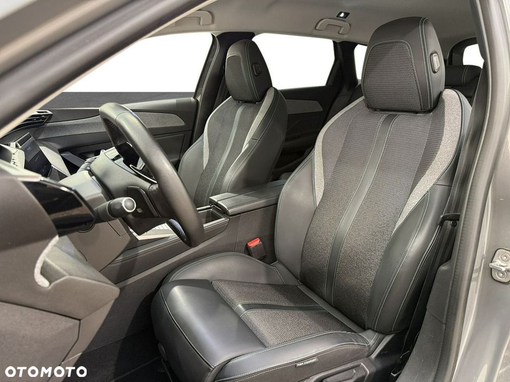Peugeot 308 - 11