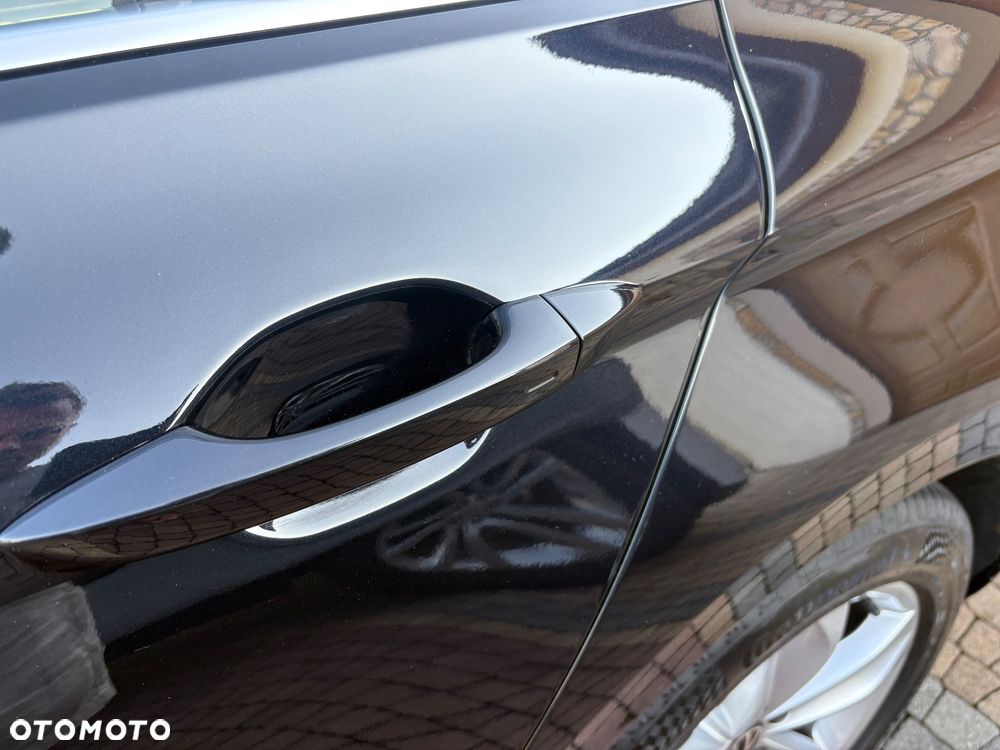 Volkswagen Passat 2.0 TSI Business DSG - 12