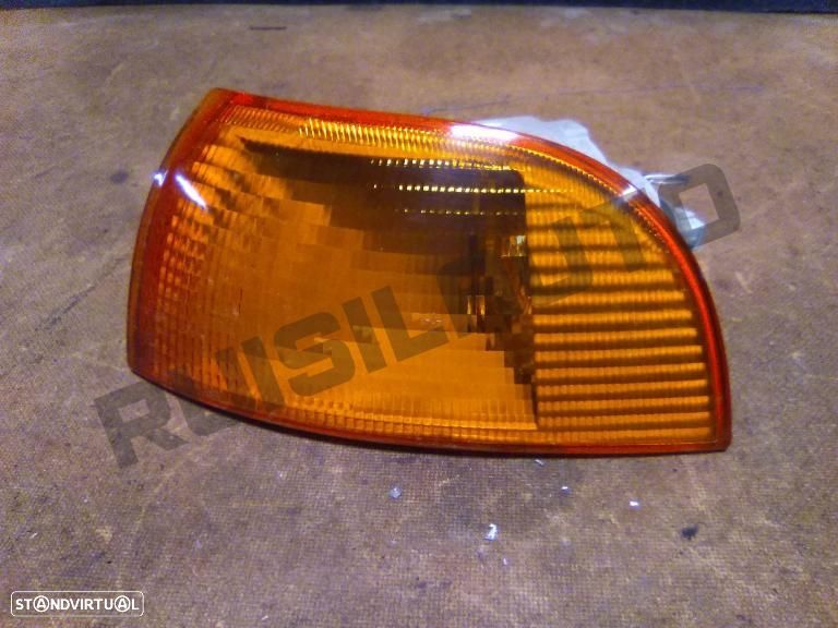 Farolim De Pisca Frente Esquerdo  Fiat Punto I (176) [1993_1999 - 1