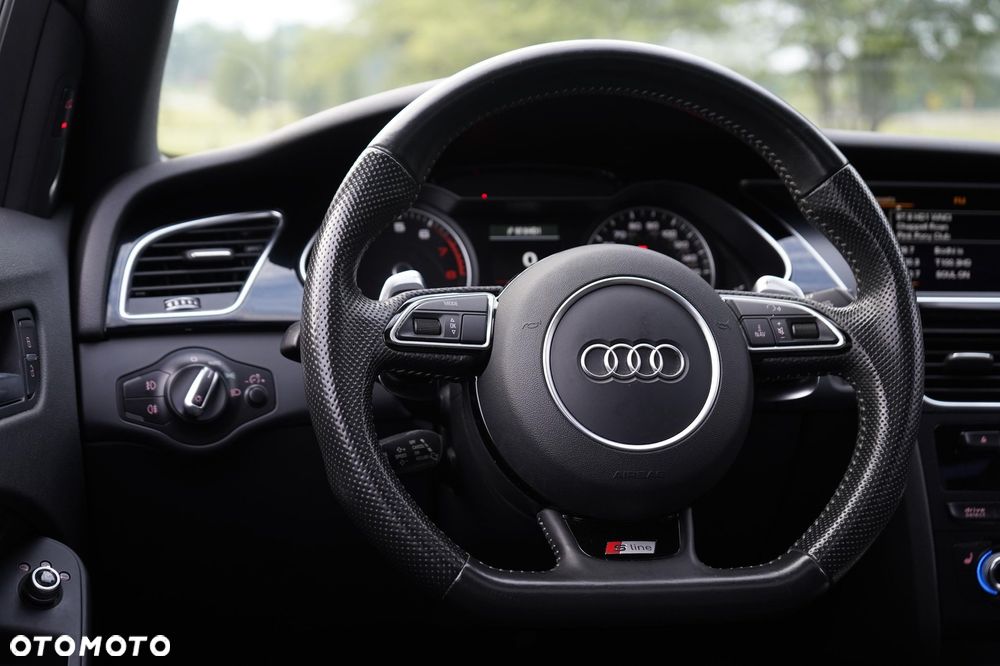 Audi A4 Limousine 2.0 TFSI ultra S tronic design - 20