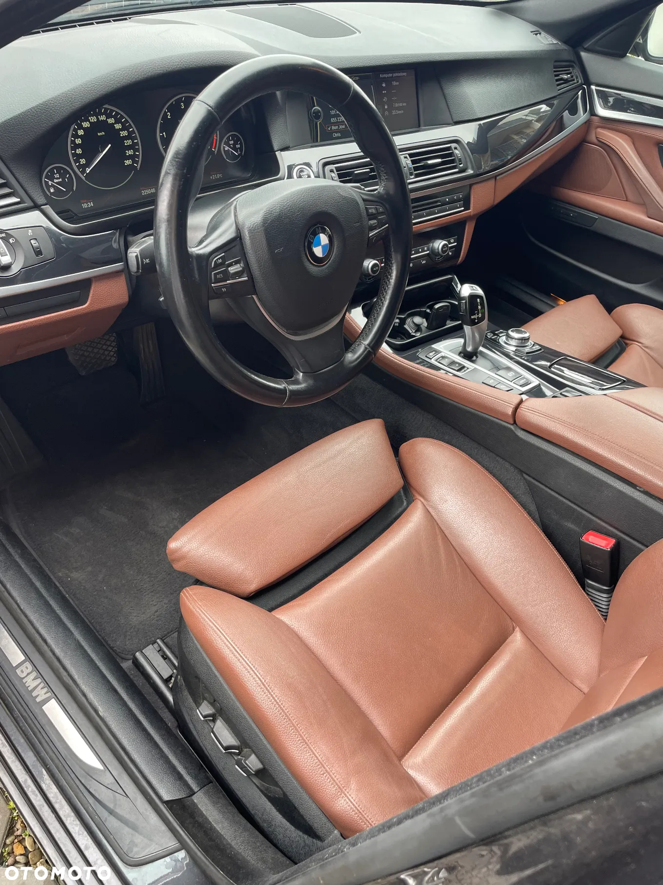 BMW Seria 5 520d Touring - 9