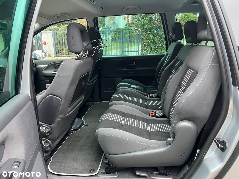 Volkswagen Sharan 2.0 Comfortline Family - 27