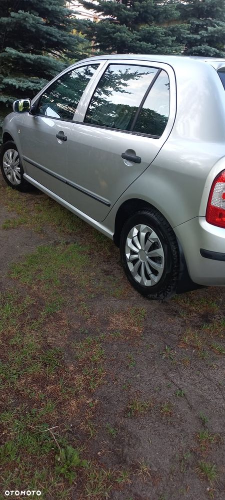 Skoda Fabia - 8