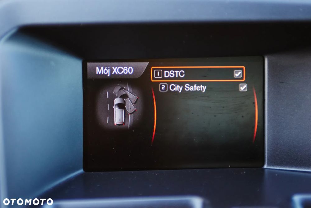 Volvo XC 60 D4 Momentum - 15