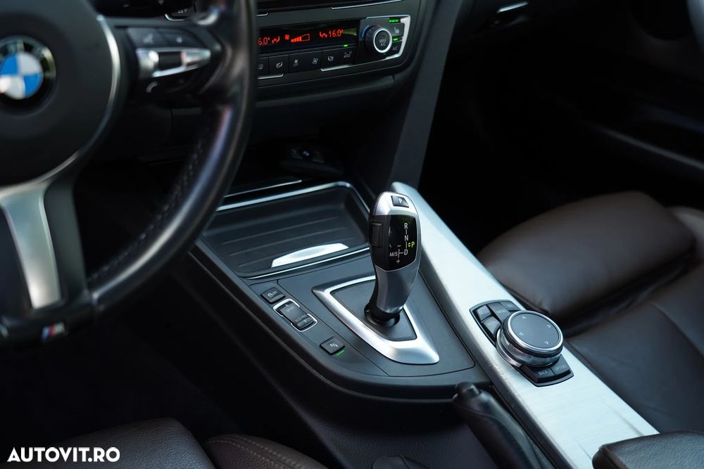 BMW Seria 3 320d Aut. - 14