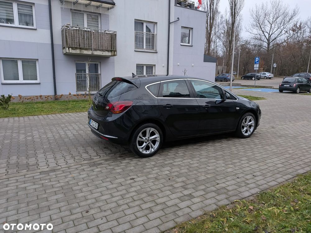 Opel Astra 1.4 Turbo Color Edition - 8