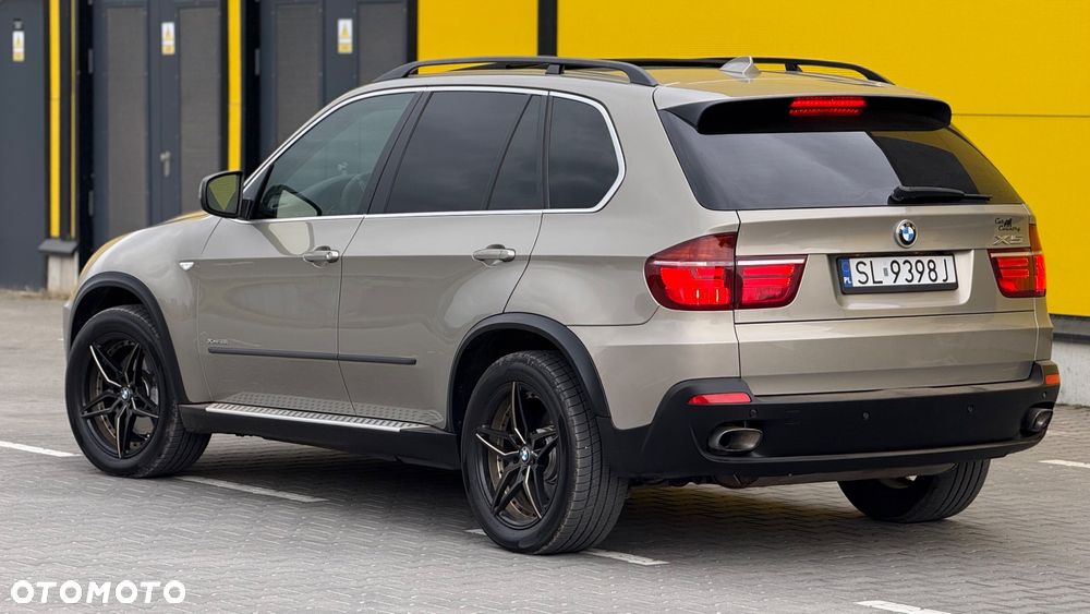 BMW X5 4.8i xDrive - 3