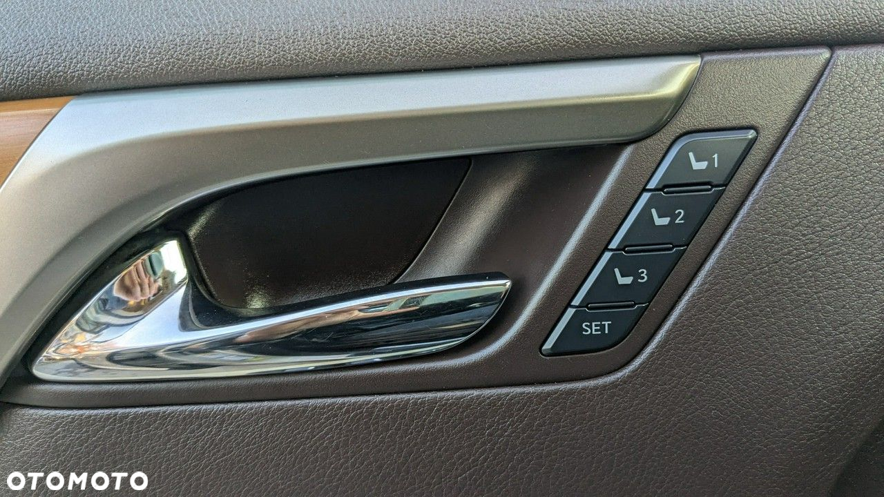 Lexus RX - 35