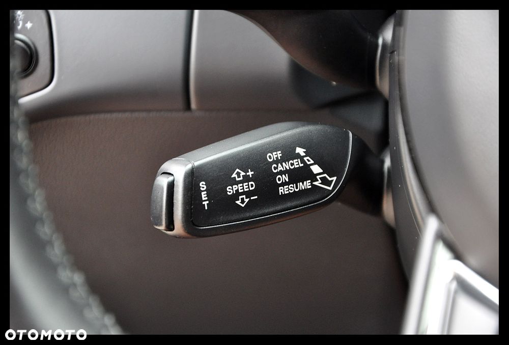 Audi A4 Avant 2.0 TDI DPF multitronic S line Sportpaket - 37