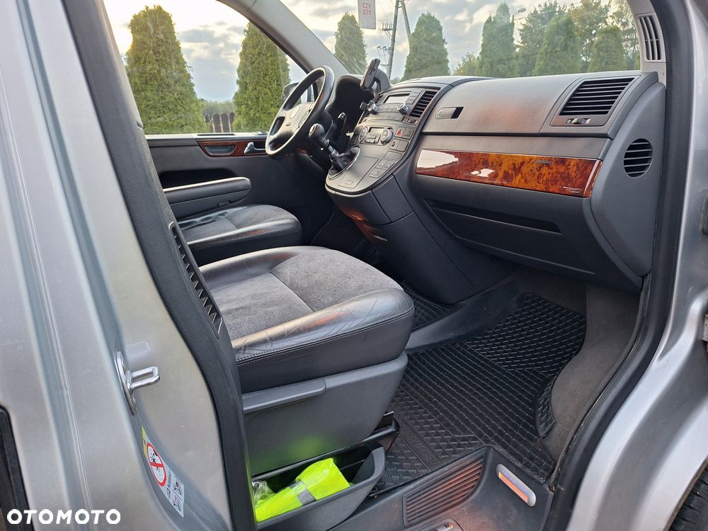 Volkswagen Multivan TDI L1 Highline - 16