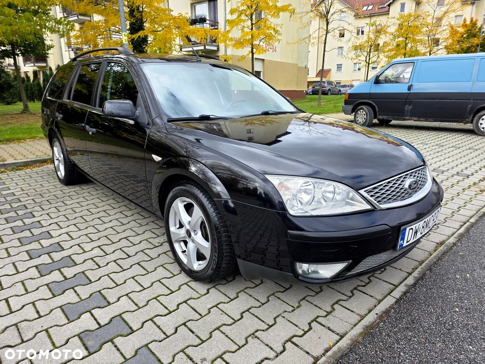 Ford Mondeo 1.8 Ambiente - 13