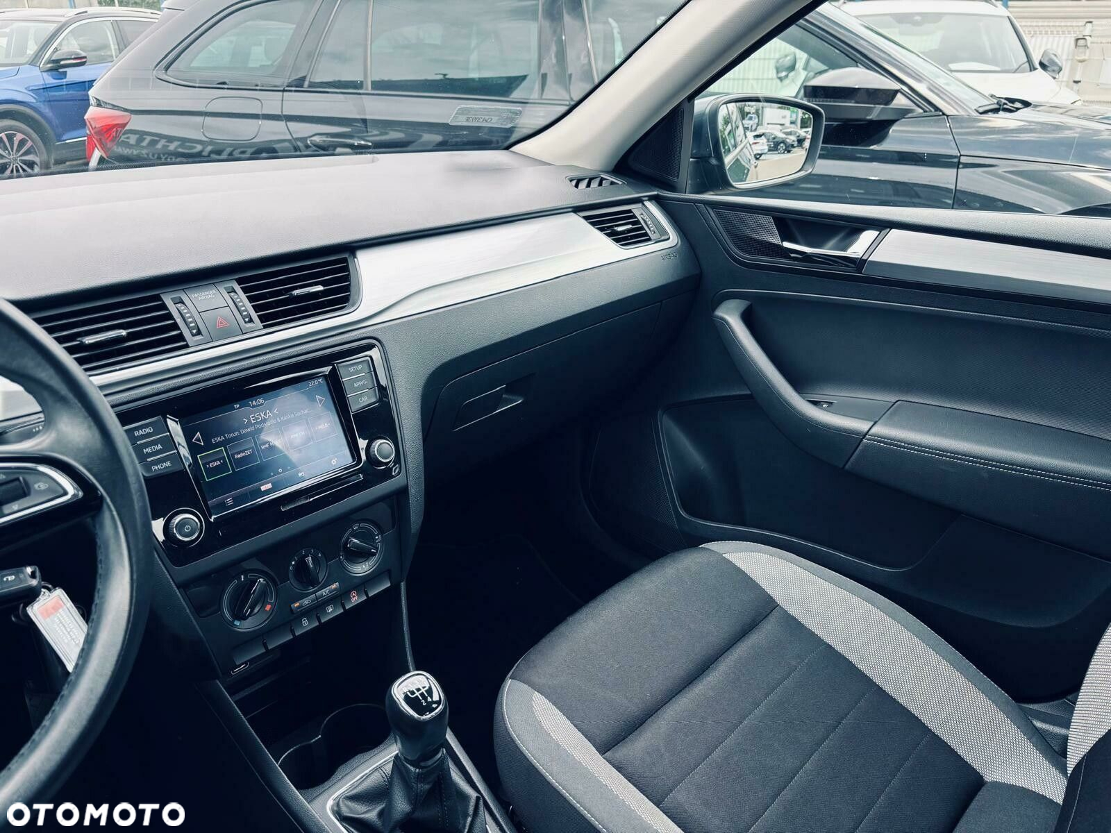 Skoda RAPID 1.0 TSI Ambition - 19