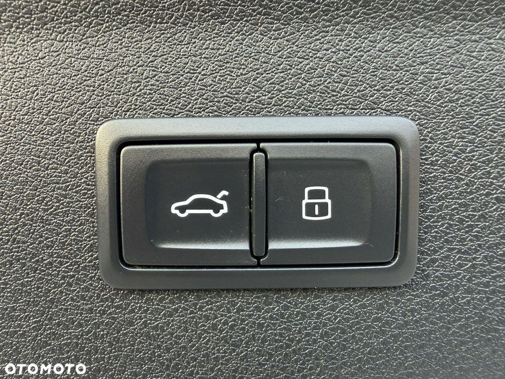 Audi Q3 2.0 TDI Quattro S tronic - 39