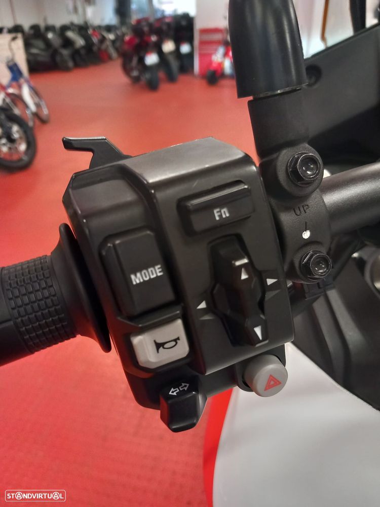 Honda Transalp 750 2024 - 5