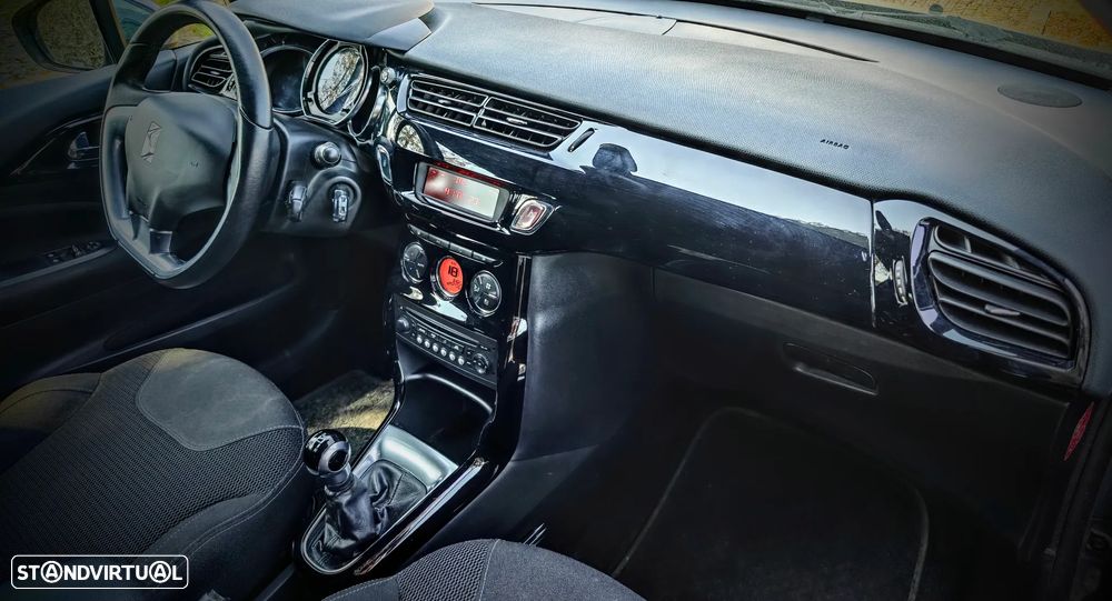 Citroën DS3 1.6 HDi Airdream Sport Chic - 19