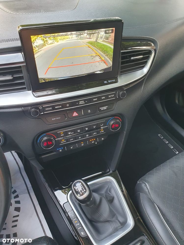 Kia Ceed 1.4 T-GDI OPF GT Line - 10