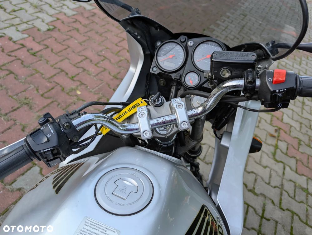 Honda Hornet - 23