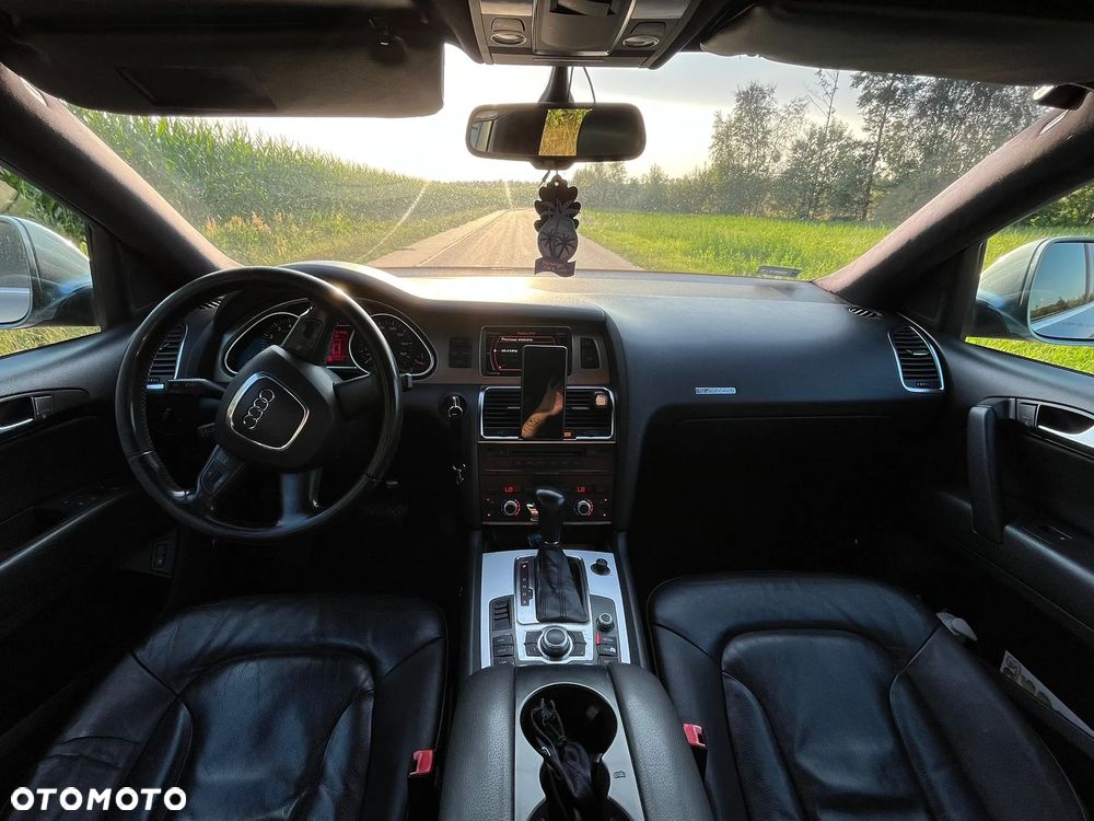Audi Q7 3.6 FSI Quattro Tiptronic - 8