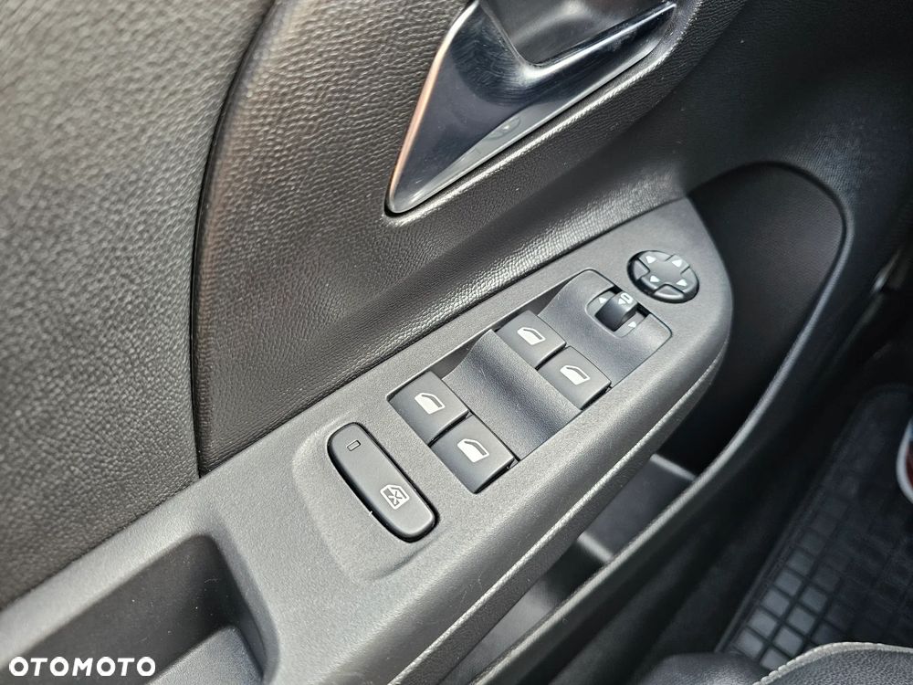 Opel Corsa 1.2 Direct Injection Turbo Automatik GS - 26