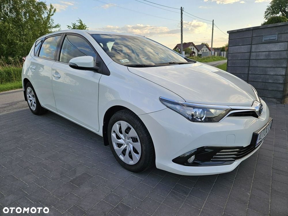 Toyota Auris - 6