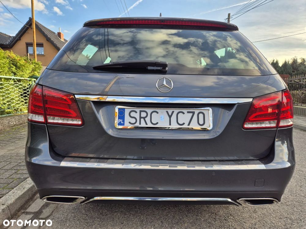 Mercedes-Benz Klasa E 220 T CDI 7G-TRONIC Avantgarde - 12