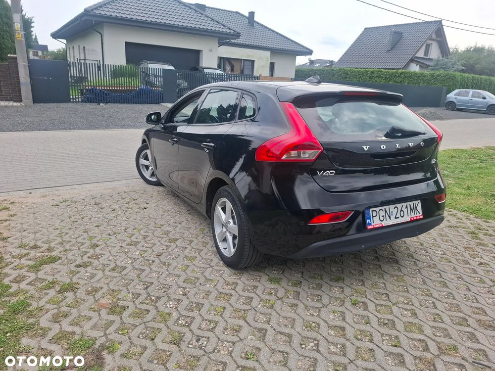 Volvo V40 D2 - 2