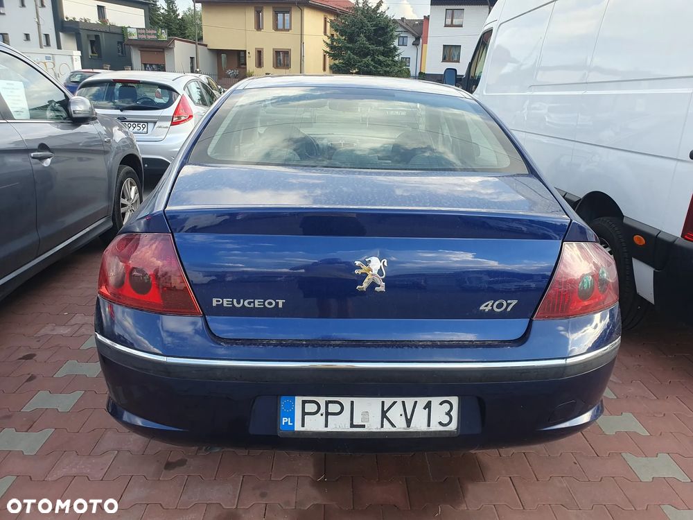 Peugeot 407 - 4