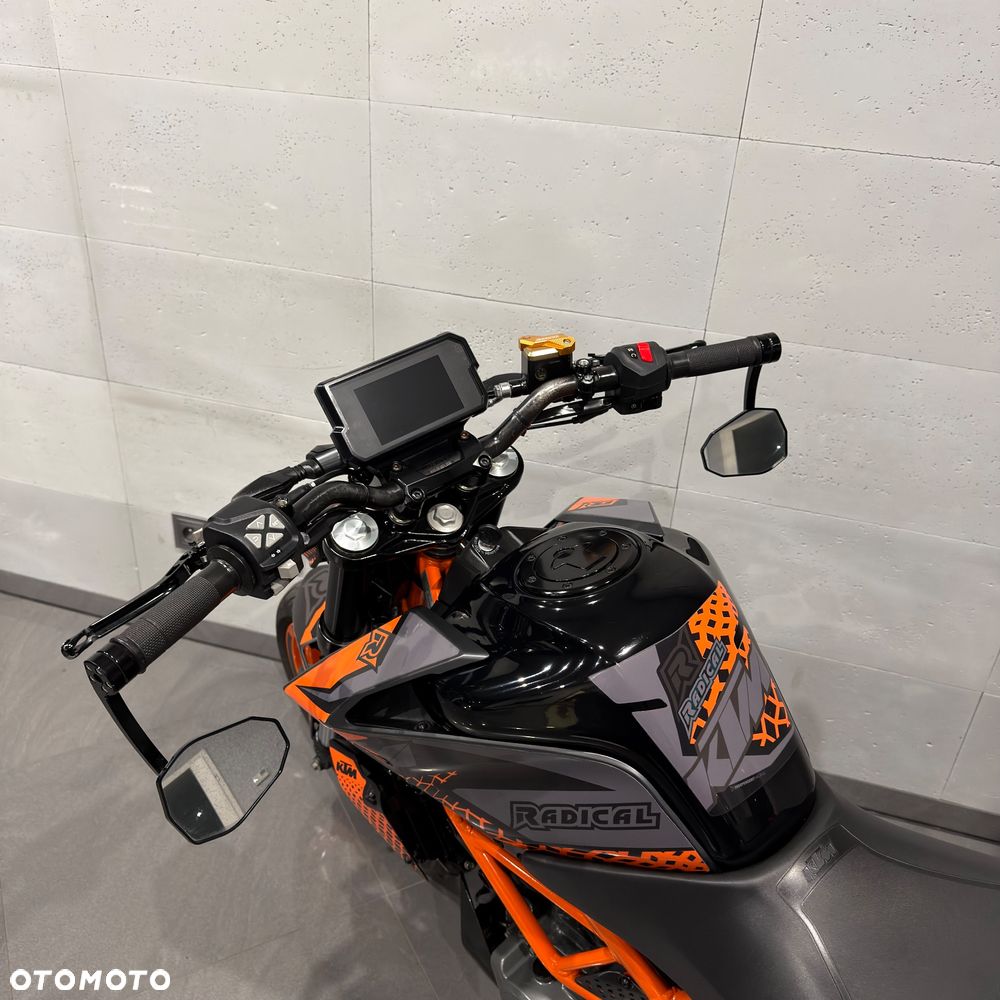 KTM Duke - 12