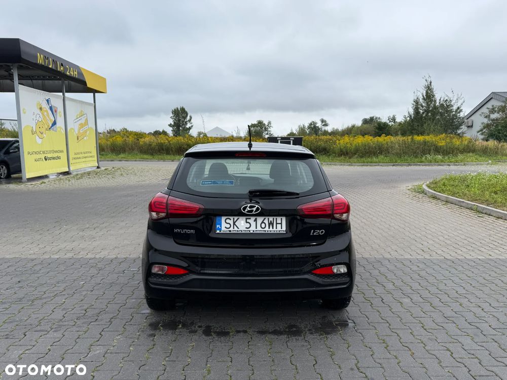 Hyundai i20 1.2 Classic + - 6