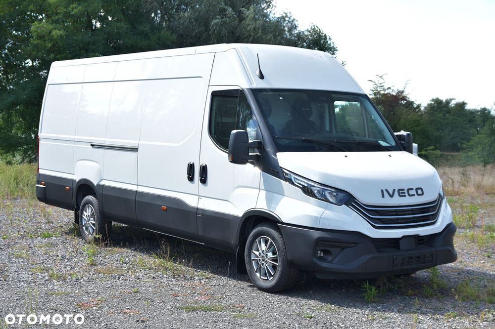 Iveco Daily Furgon 35S18HV 180KM MT6 - 3