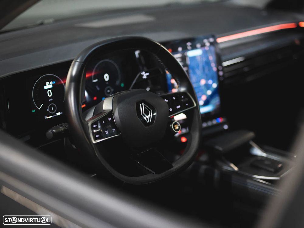 Renault Austral 1.2 E-Tech Iconic Espirit - 14